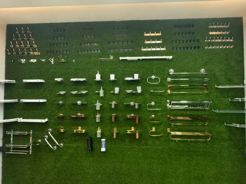 Hook rails, towel racks and bathroom accessories on the display wall